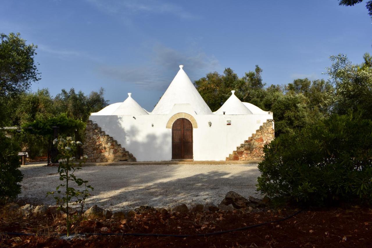 הוילה סן ויטו דיי נורמני Trulli Monte Madre מראה חיצוני תמונה