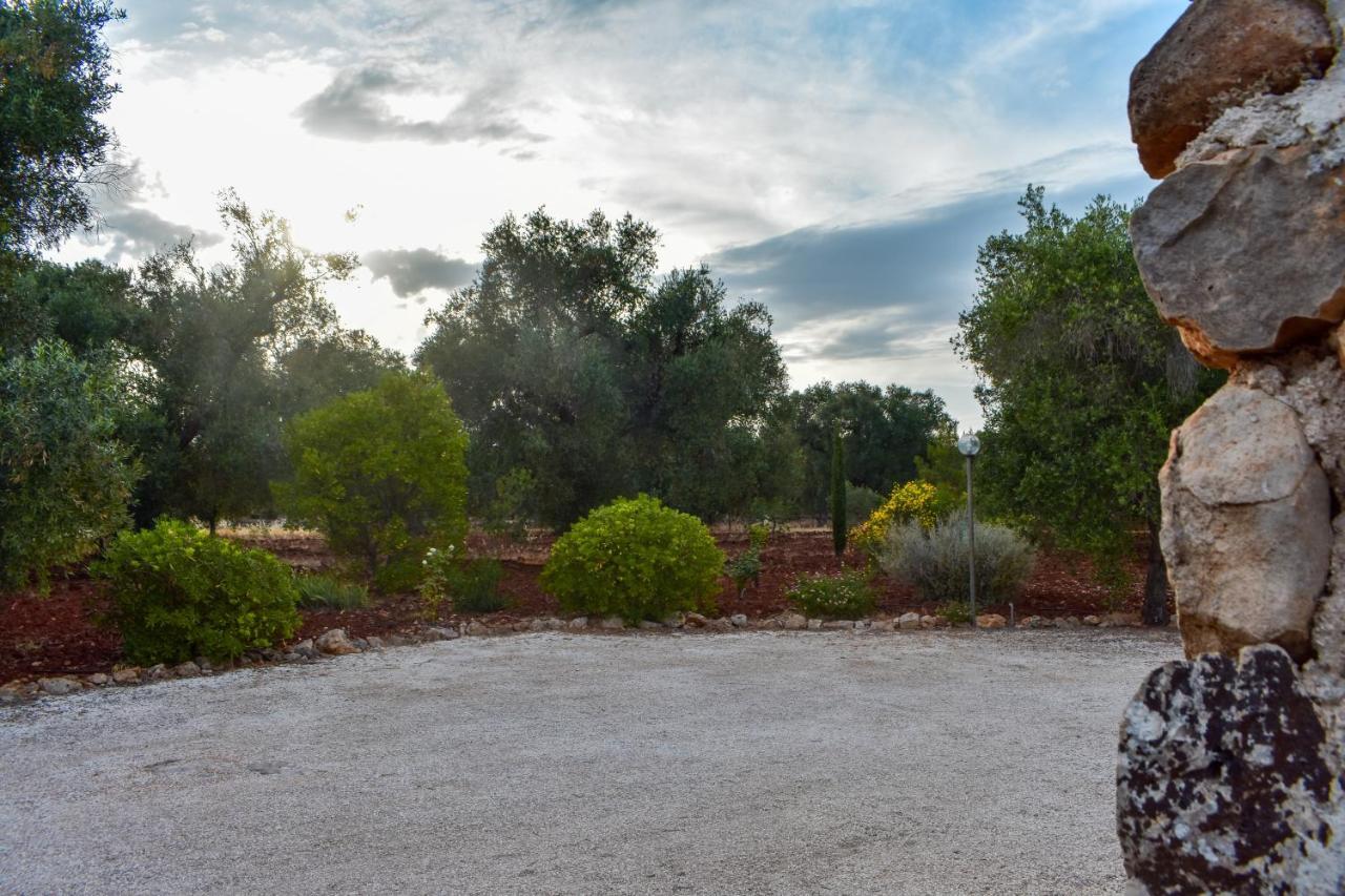 הוילה סן ויטו דיי נורמני Trulli Monte Madre מראה חיצוני תמונה
